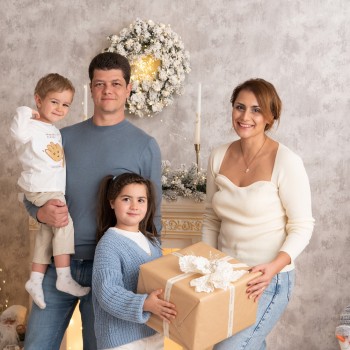 Коледна фотосесия 2023