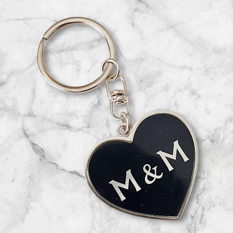 Метален ключодържател сърце