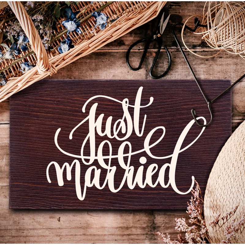 Сватбена табела "Just married"