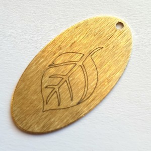 Месингов овален медальон