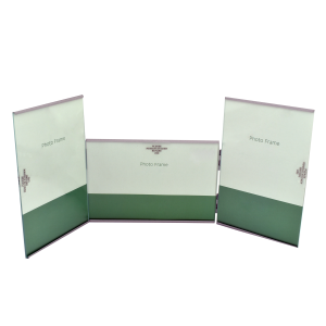 Метална фоторамка колаж за 3бр. снимки с размер 10х15 см.