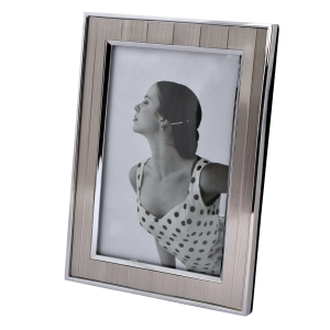 Метална фоторамка за снимка 10х15